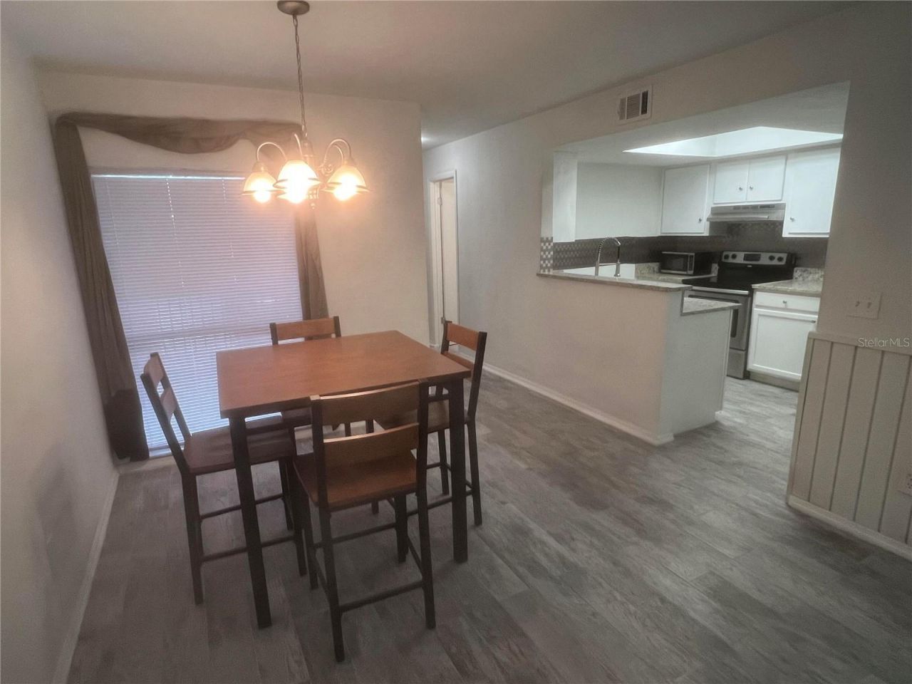 4303 SW 70th Terrace , Gainesville, FL 32608 Photo