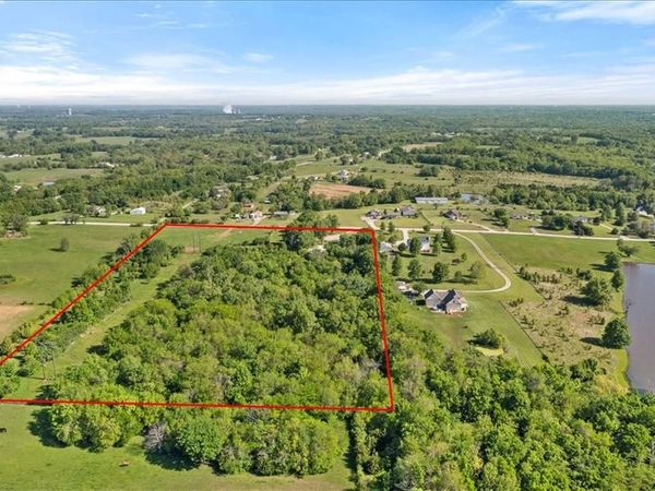 25909 E 203rd Street, Pleasant Hill, MO 64083