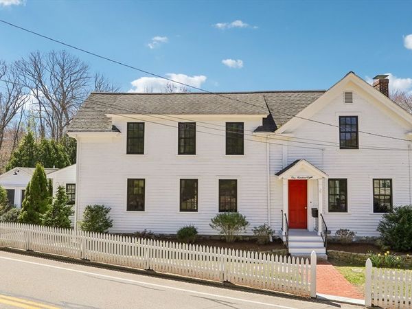 108 Kendall St, Walpole, MA 02081