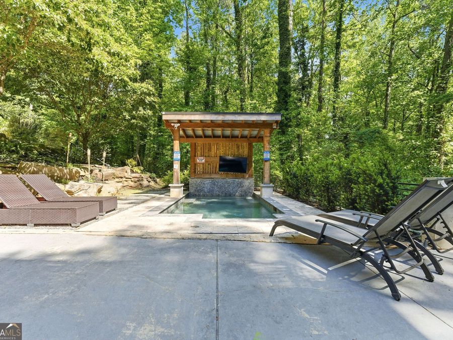 Property Image 24