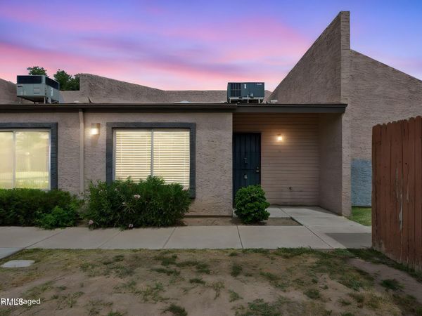 629 N MESA Drive, Unit 16, Mesa, AZ 85201