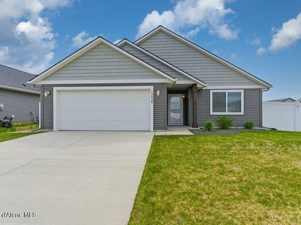 12838 N Farley Way, Rathdrum, ID 83858