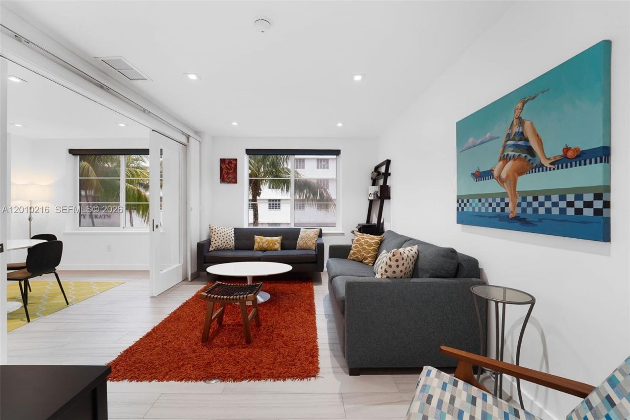 1460 Ocean Dr , Unit 307, Miami Beach, FL 33139 Photo