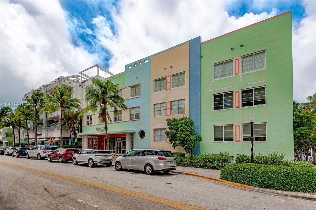 1460 Ocean Dr , Unit 307, Miami Beach, FL 33139 Photo