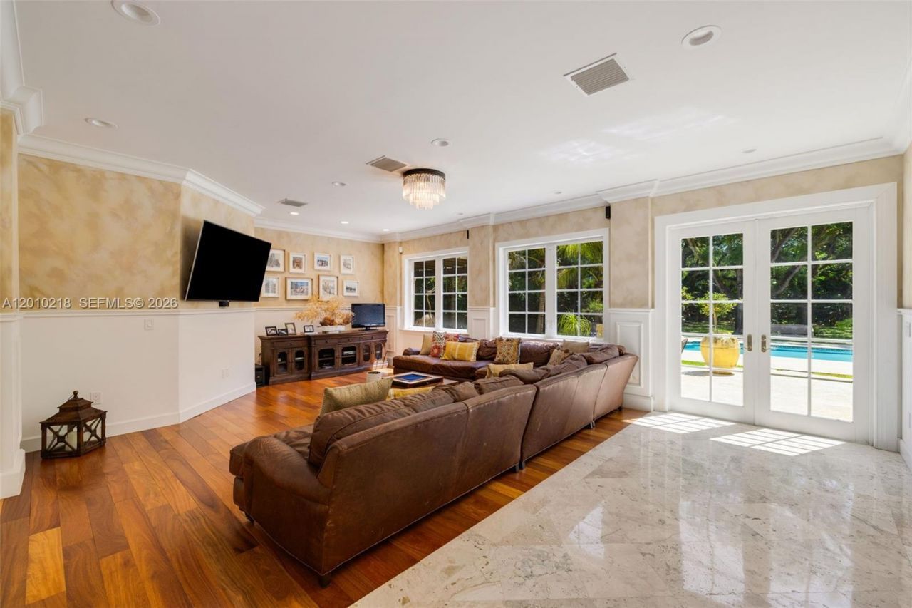 6905 SW 75th Ave , Miami, FL 33143 Photo