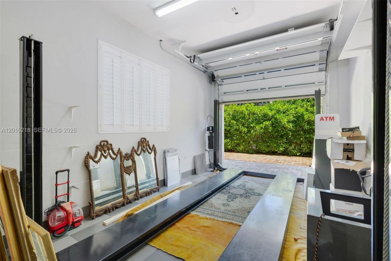 6905 SW 75th Ave , Miami, FL 33143 Photo