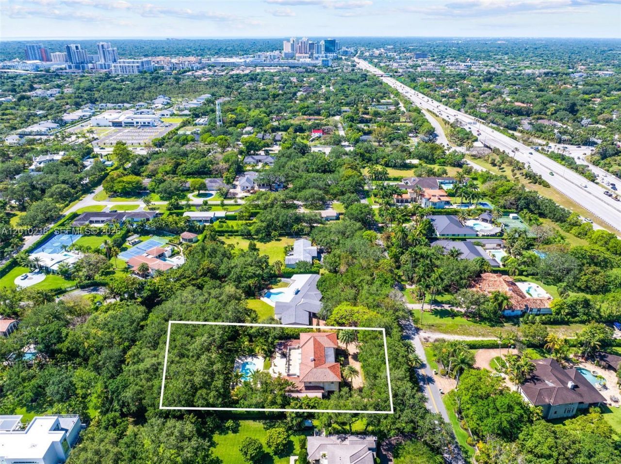 6905 SW 75th Ave , Miami, FL 33143 Photo