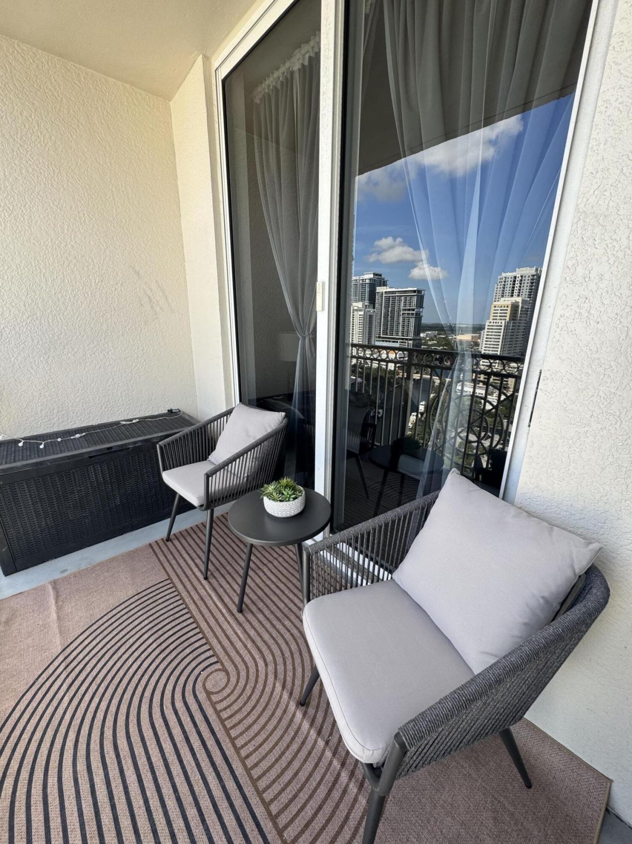 511 SE 5th Avenue, Unit 2215, Fort Lauderdale, FL 33301 Photo