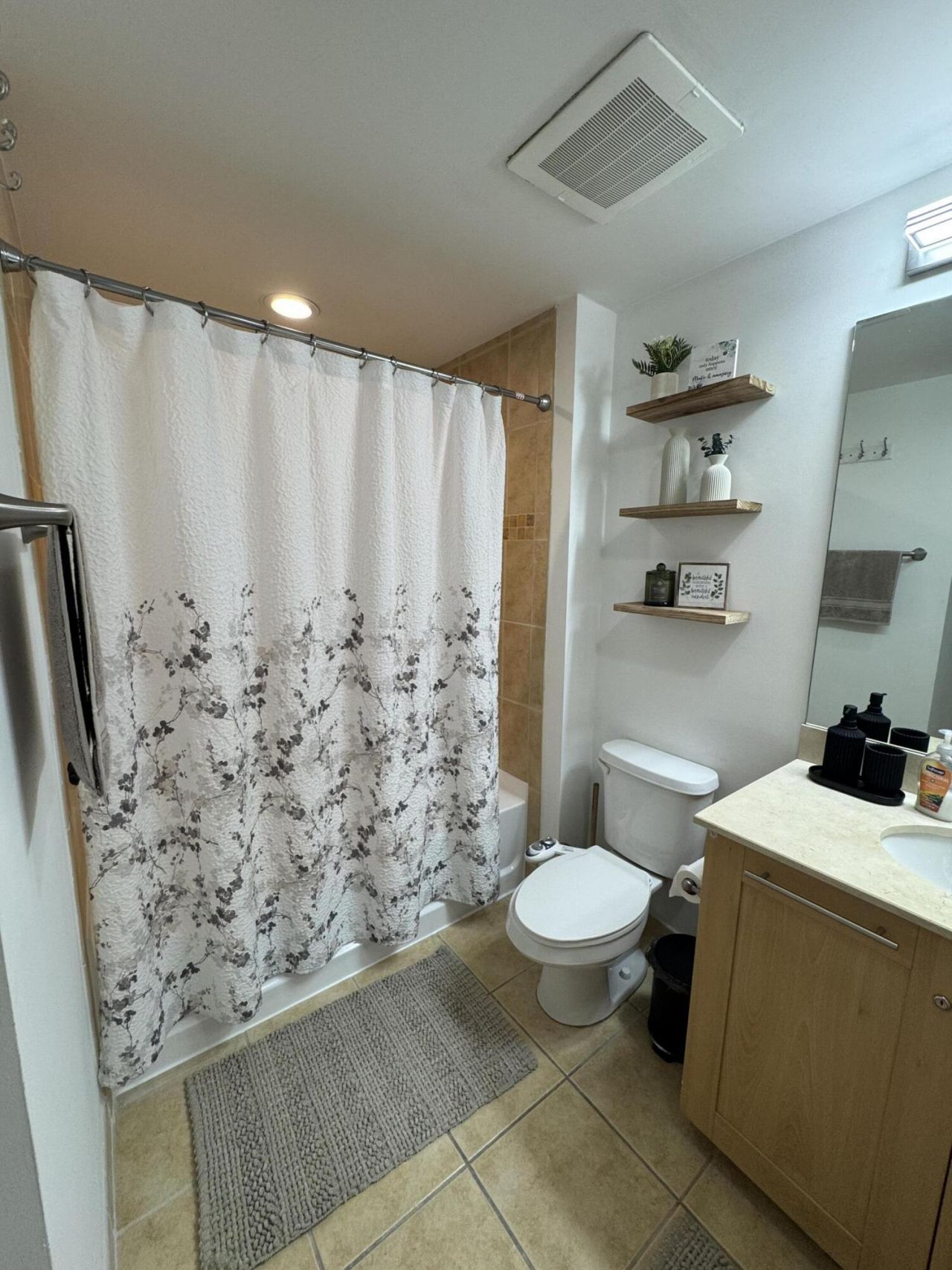 511 SE 5th Avenue, Unit 2215, Fort Lauderdale, FL 33301 Photo