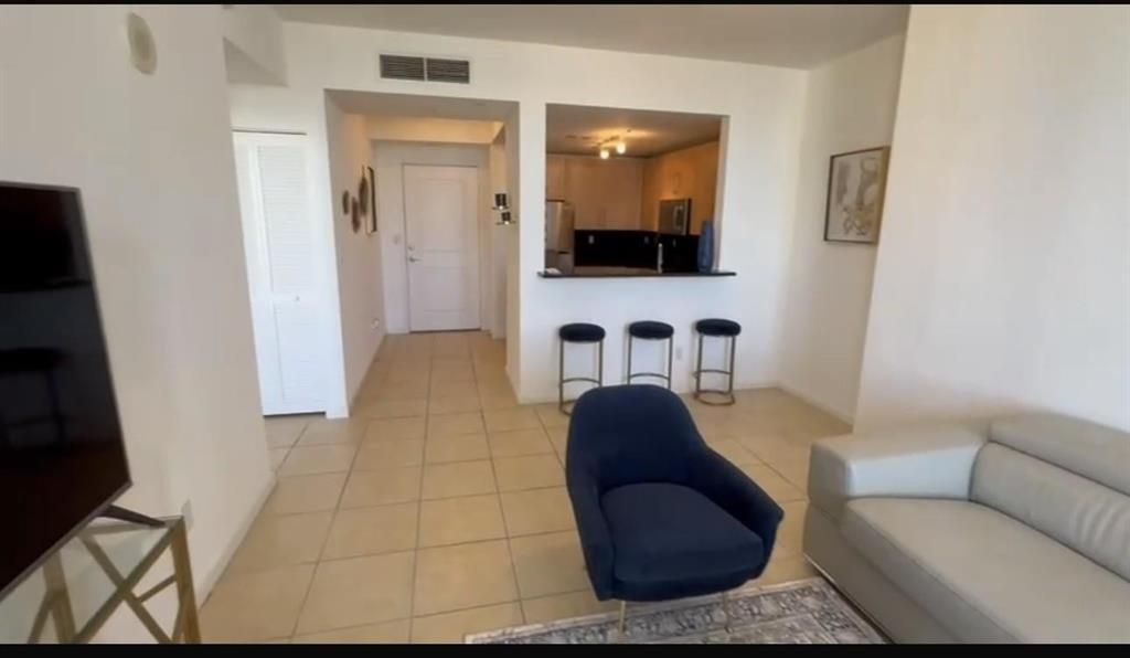 511 SE 5th Avenue, Unit 2215, Fort Lauderdale, FL 33301 Photo