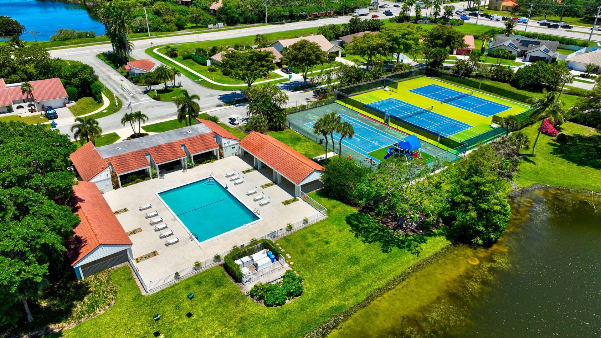2320 SW 23rd Cranbrook Drive, Boynton Beach, FL 33436 Photo