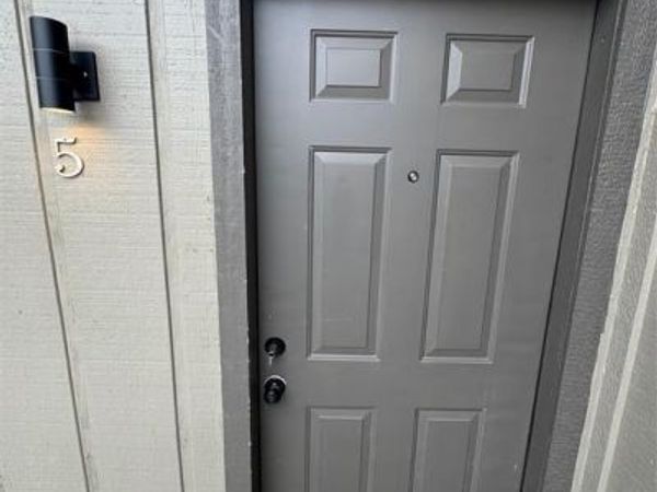 7300 Comanche Trail, Unit 4, Lake Worth, TX 76135