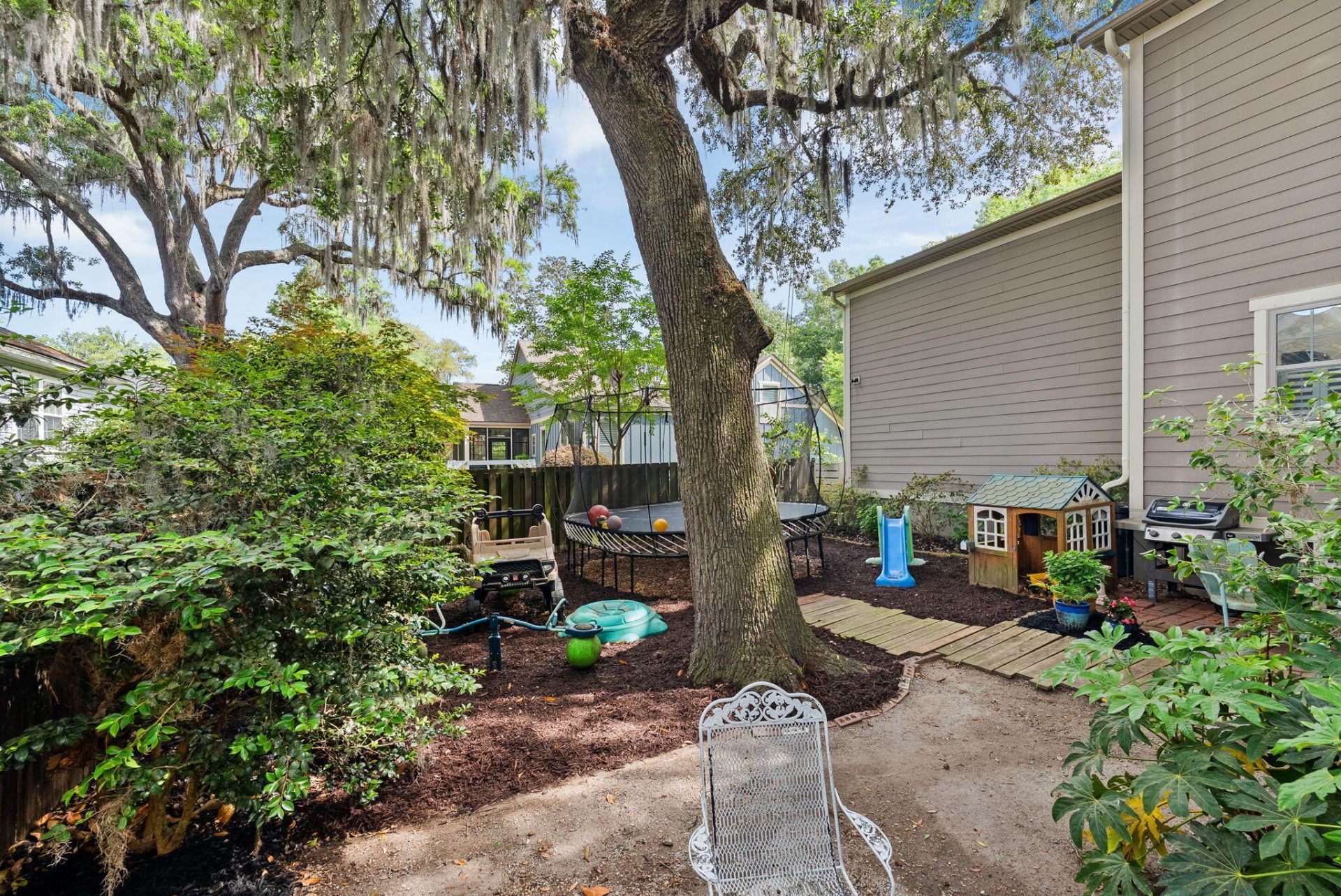 619 Beaten Path Photo 37