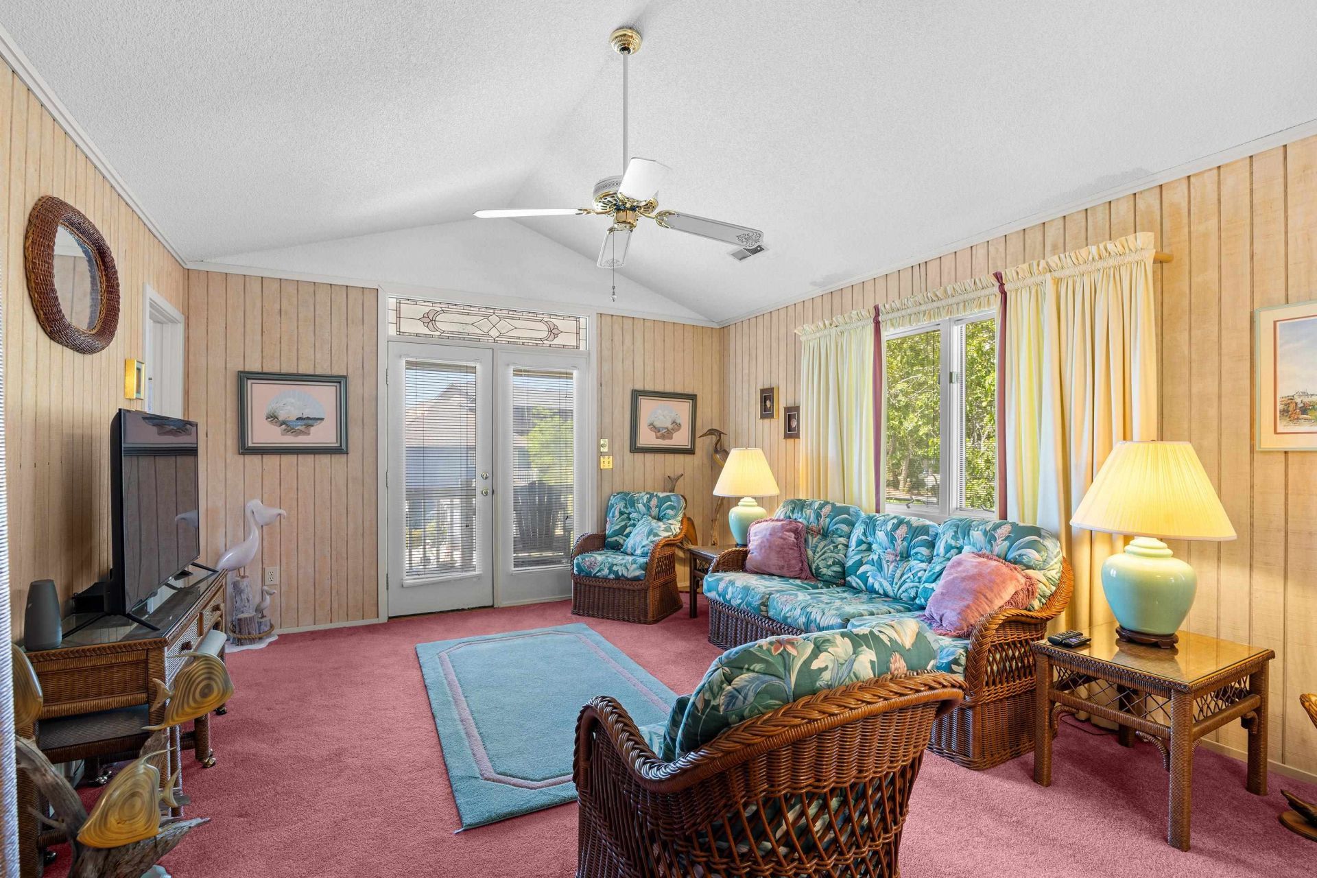35 Kings Ct. Photo 10