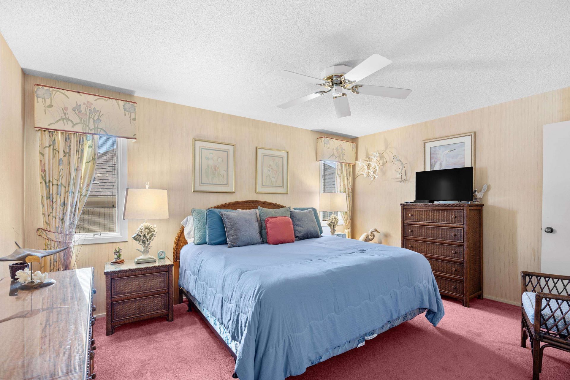 35 Kings Ct. Photo 15