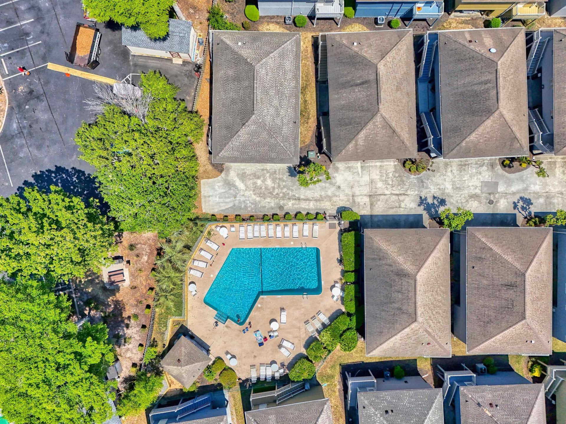 35 Kings Ct. Photo 47