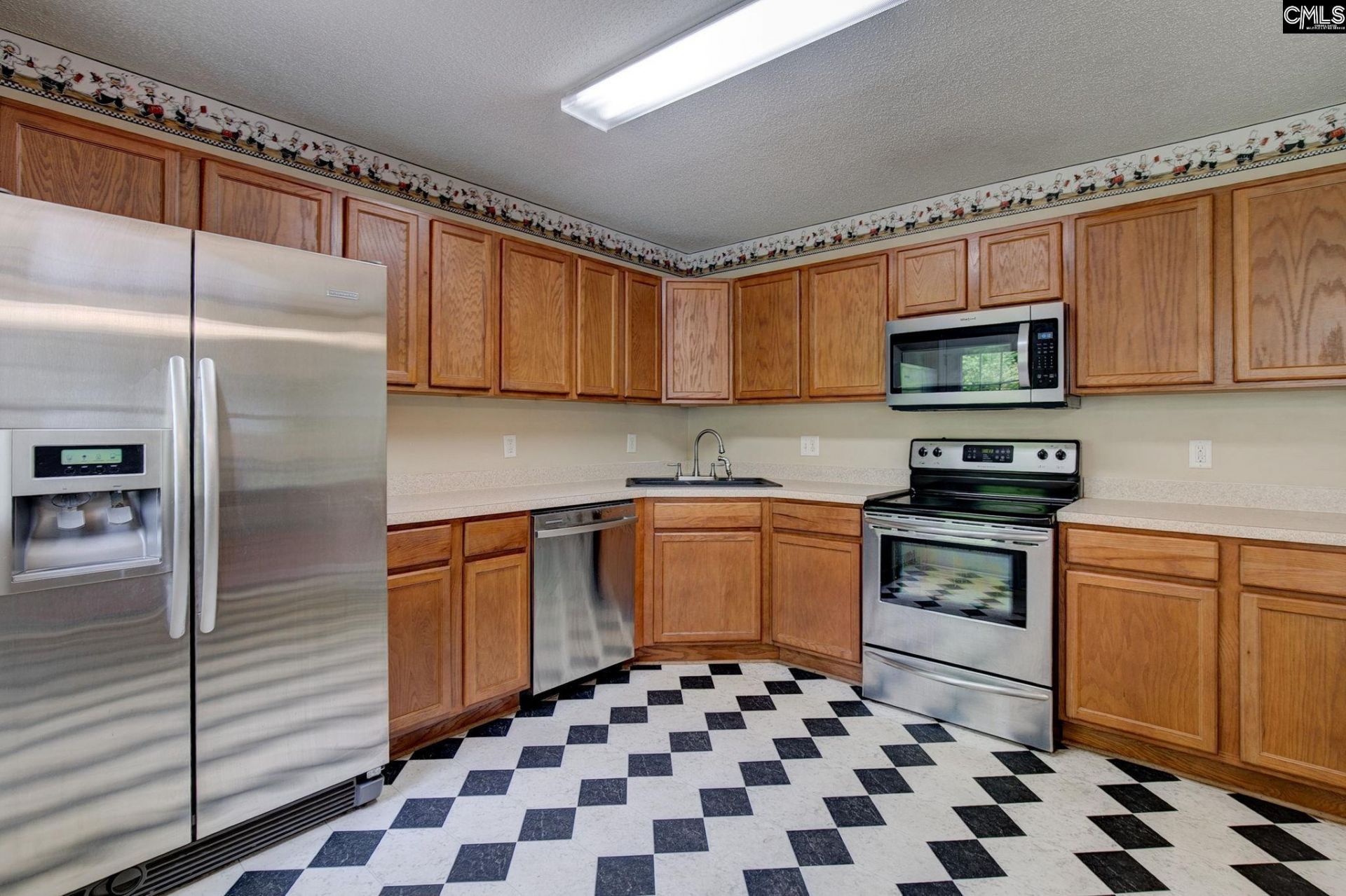 9 Gallup Court  Photo 11