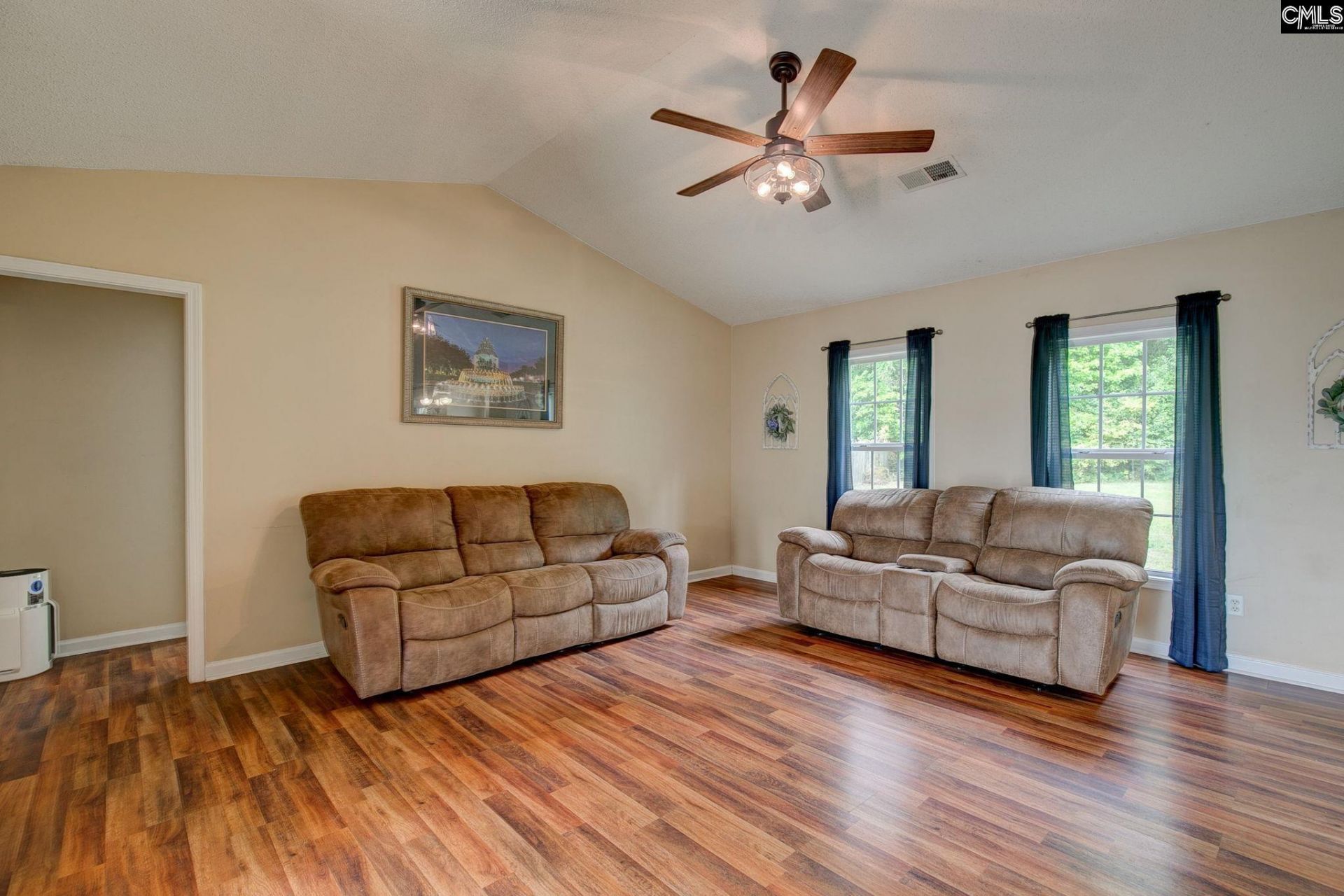 9 Gallup Court  Photo 5