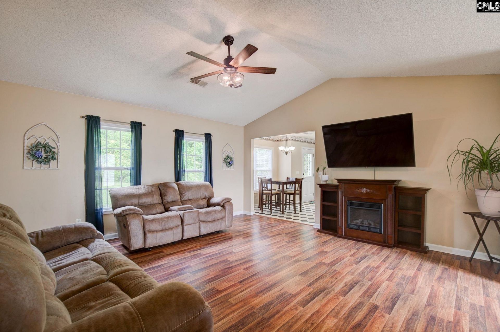 9 Gallup Court  Photo 6