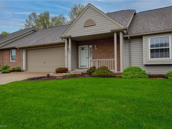 735 Beverly Avenue , Canal Fulton, OH 44614