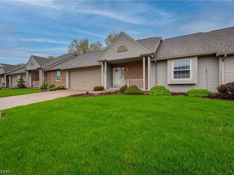 735 Beverly Avenue, Canal Fulton, OH 44614 Photo 2