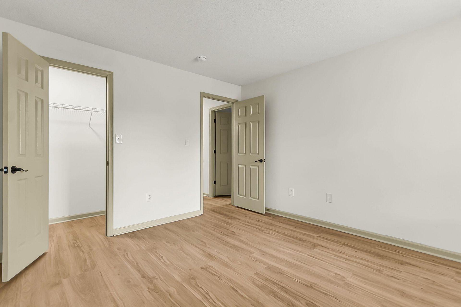 188 Midland Parkway Photo 22