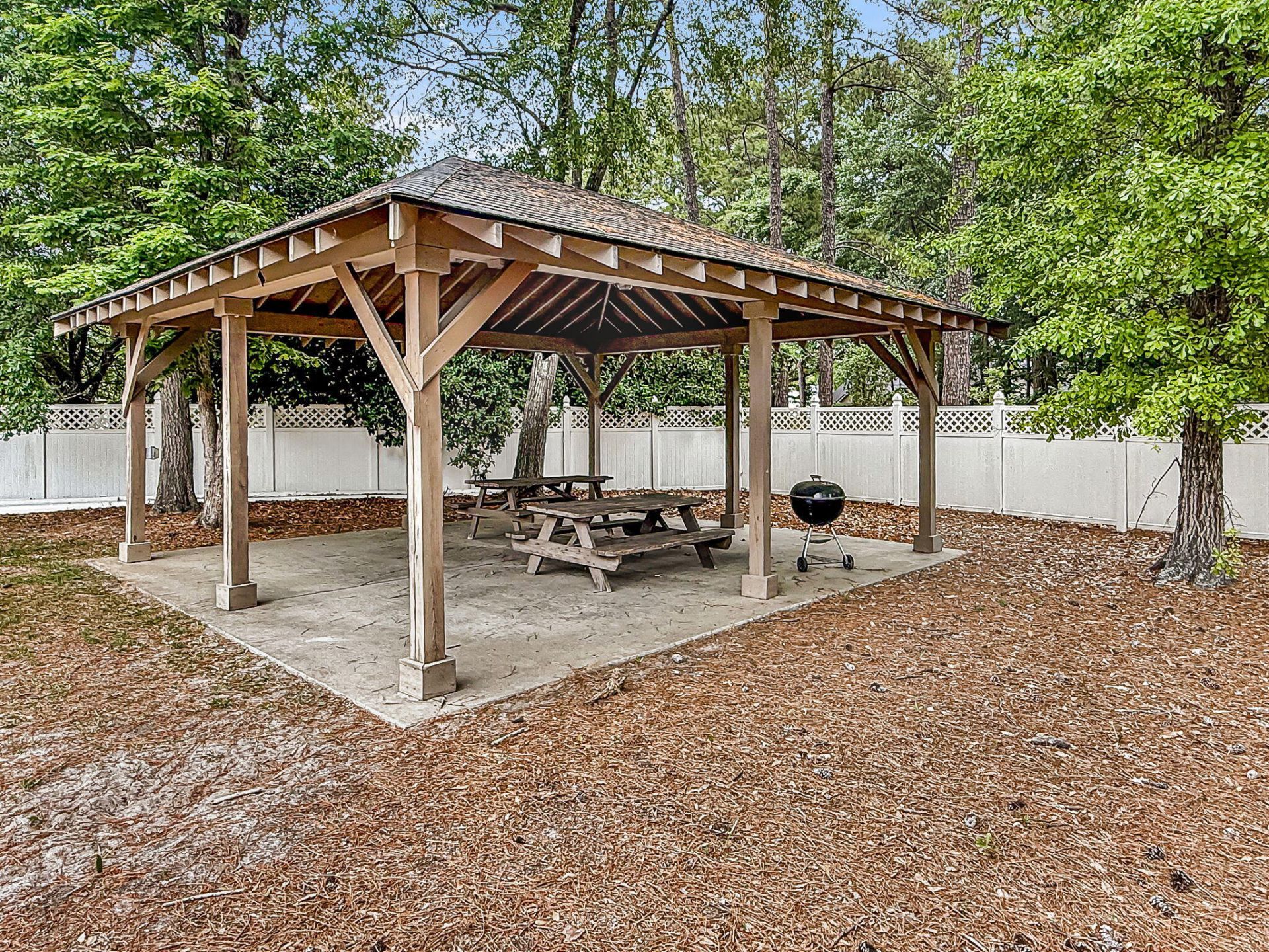 188 Midland Parkway Photo 27