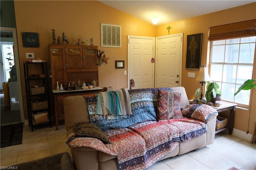 4340 2nd Ave Se, Naples, FL 34117 Photo
