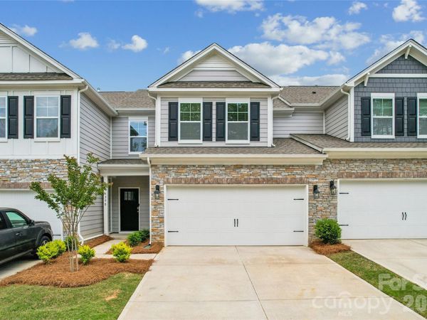 4398 Bronze Boulevard , Sherrills Ford, NC 28673