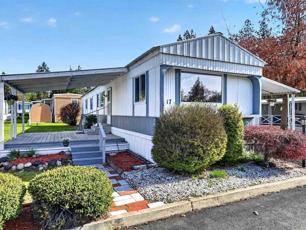 208 S Neyland Rd, Liberty Lake, WA 99019