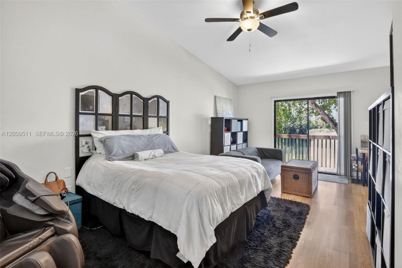 4283 S Pine Island Rd, Davie, FL 33328 Photo