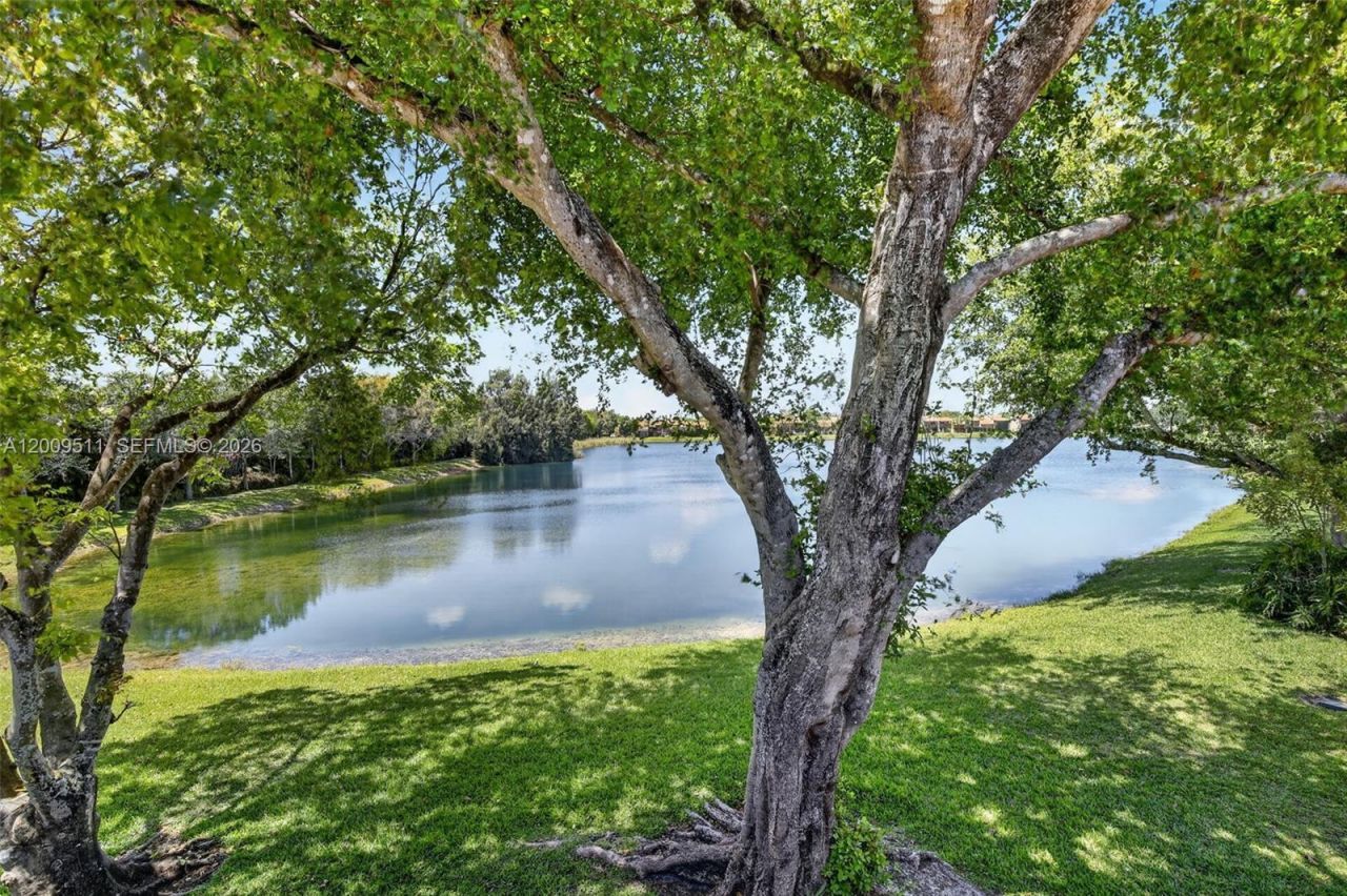 4283 S Pine Island Rd, Davie, FL 33328 Photo