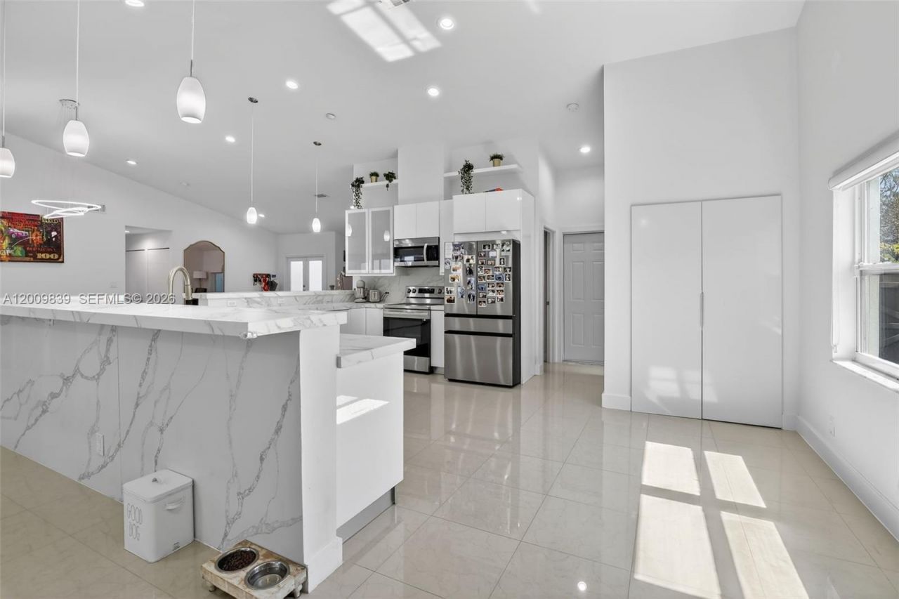 3540 N Park Rd , Hollywood, FL 33021 Photo