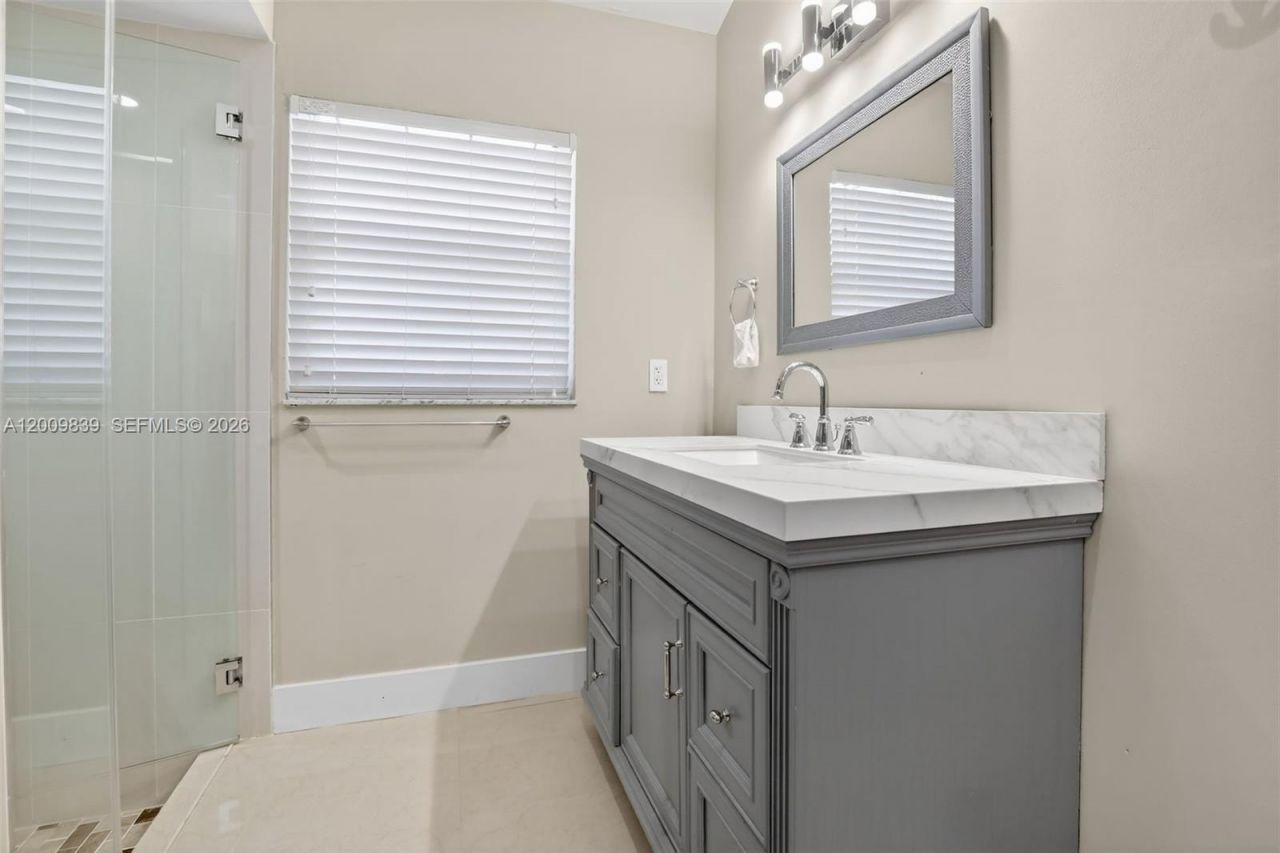 3540 N Park Rd , Hollywood, FL 33021 Photo