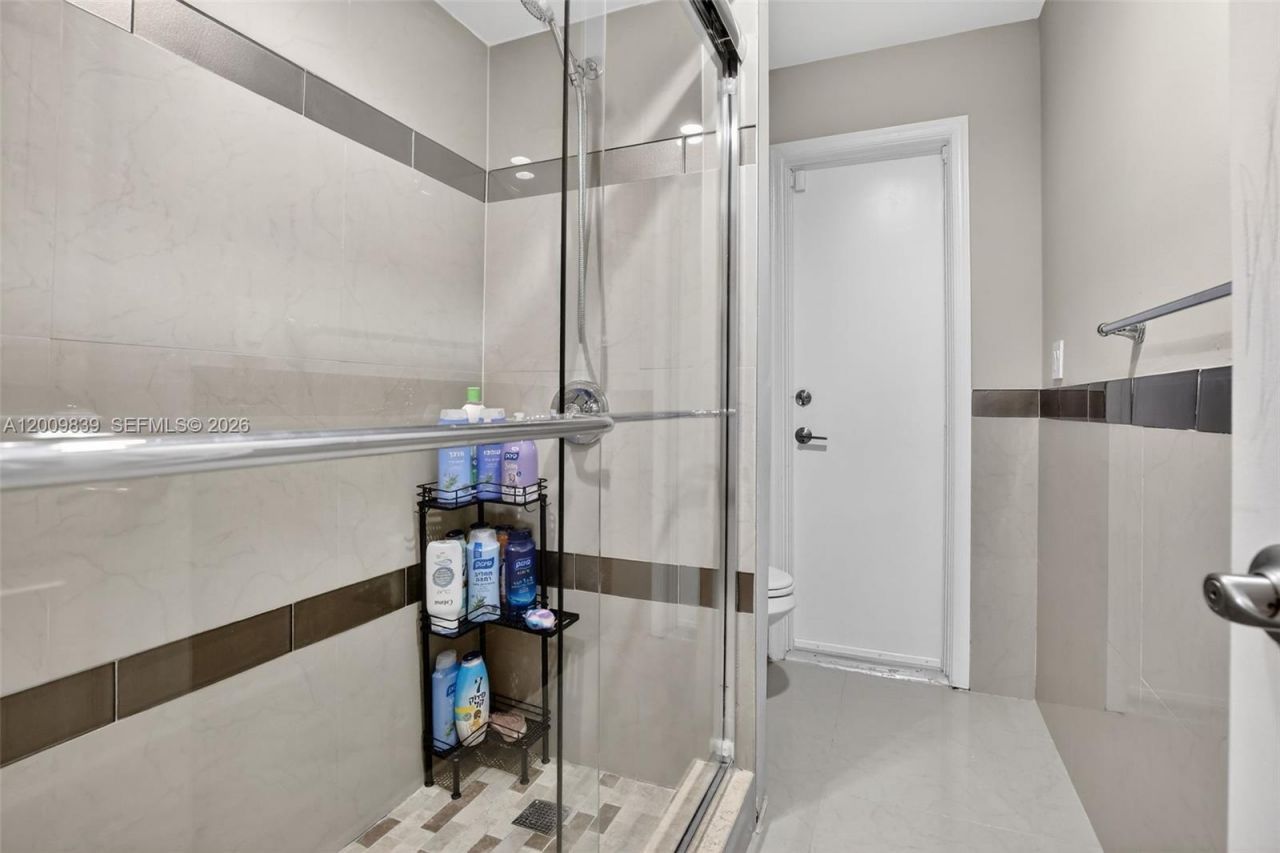 3540 N Park Rd , Hollywood, FL 33021 Photo