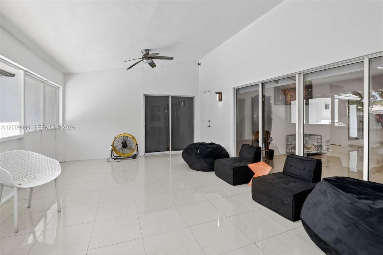 3540 N Park Rd , Hollywood, FL 33021 Photo