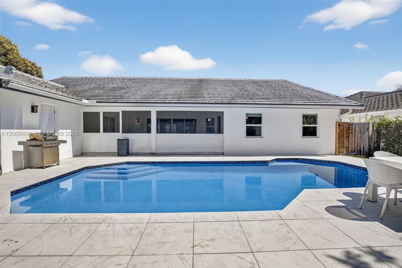 3540 N Park Rd , Hollywood, FL 33021 Photo