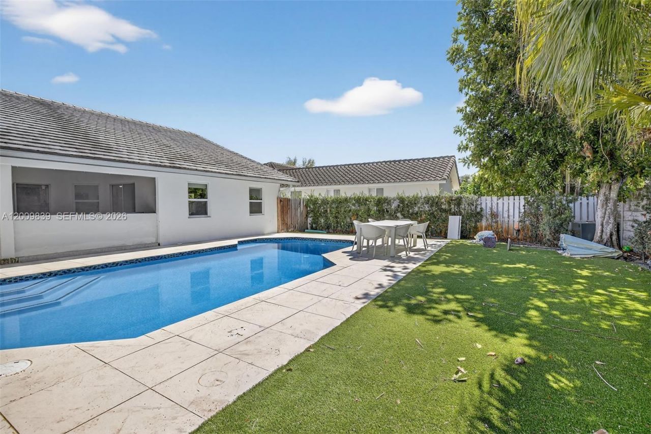 3540 N Park Rd , Hollywood, FL 33021 Photo