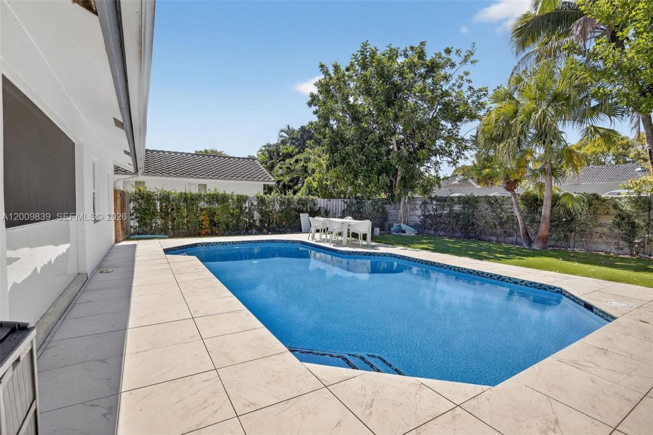 3540 N Park Rd , Hollywood, FL 33021 Photo