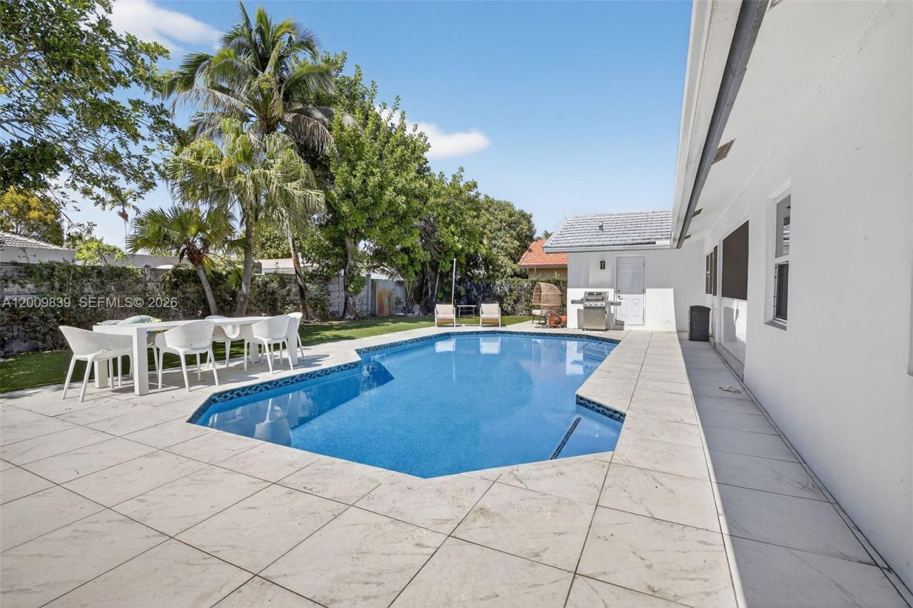 3540 N Park Rd , Hollywood, FL 33021 Photo