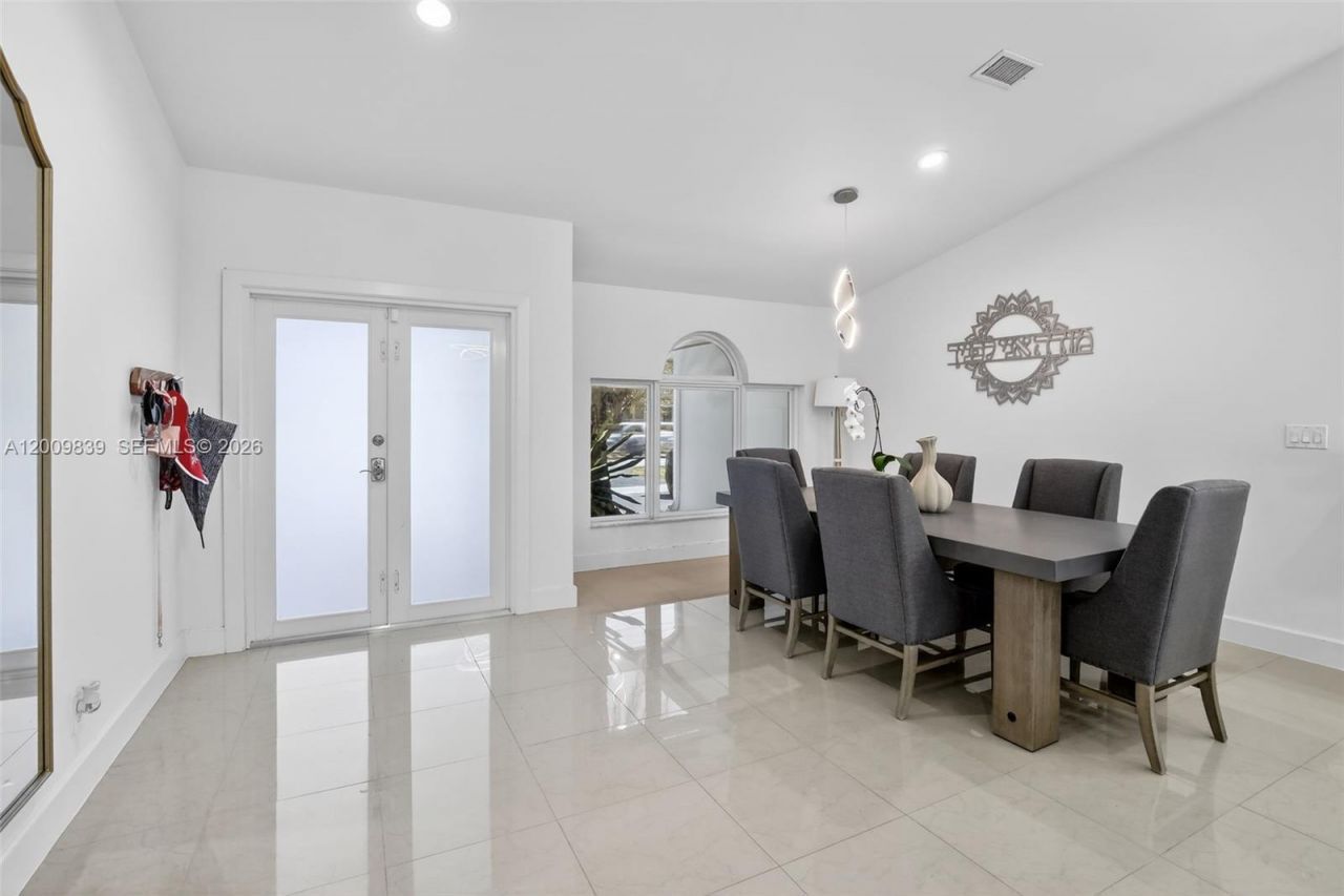 3540 N Park Rd , Hollywood, FL 33021 Photo