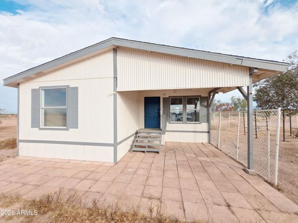 43104 W CATALINA Drive, Tonopah, AZ 85354