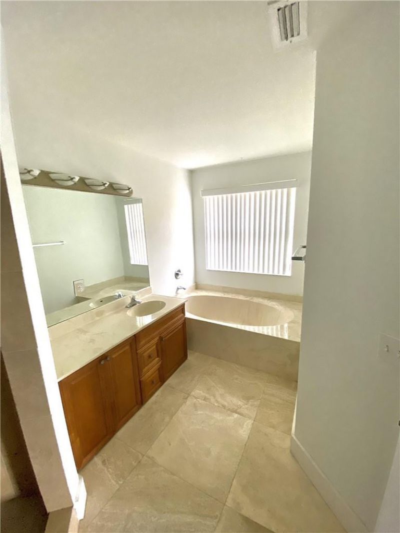 11135 NW 46th Drive, Coral Springs, FL 33076 Photo