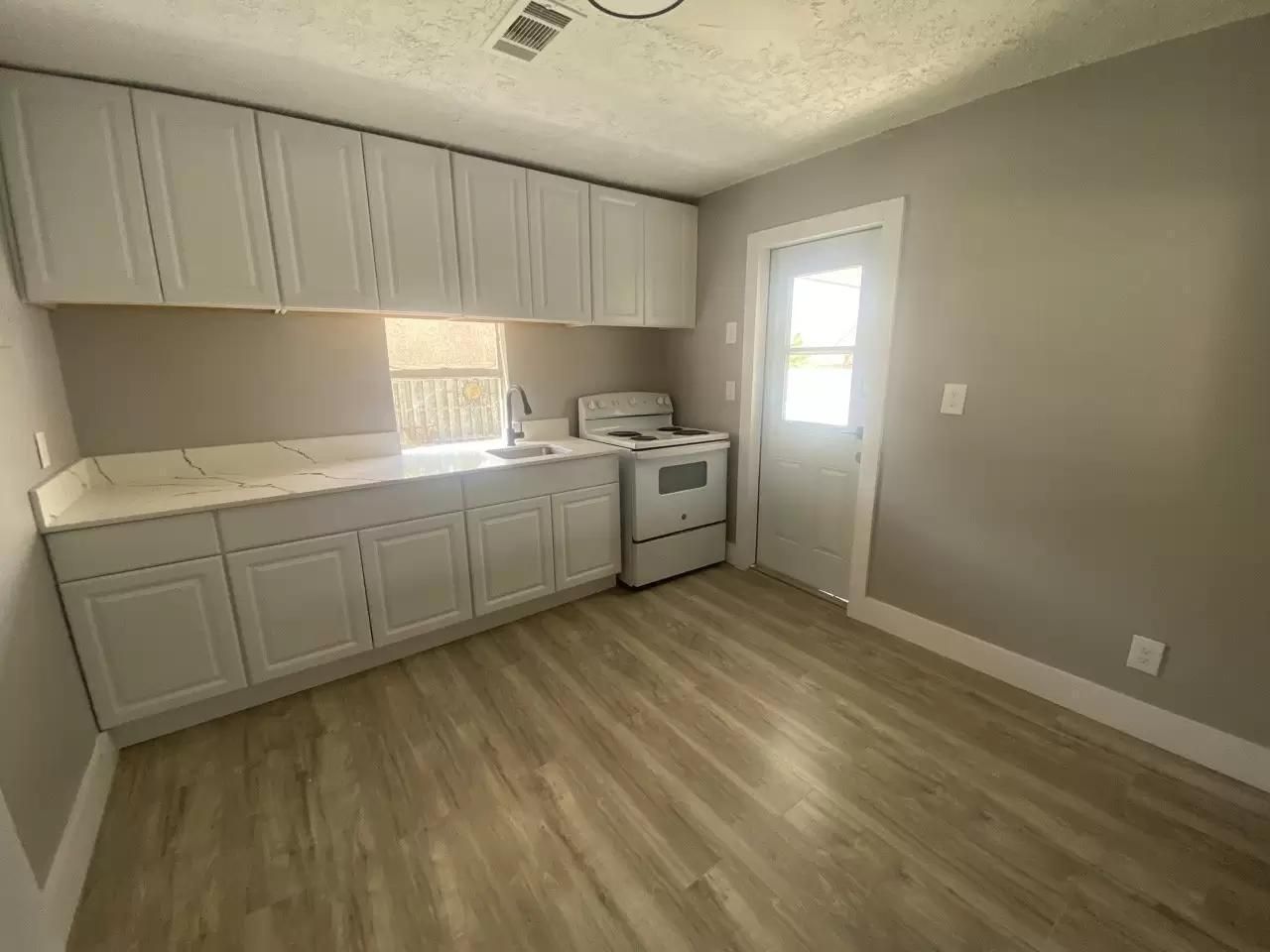 101 E 28th Street, Riviera Beach, FL 33404 Photo