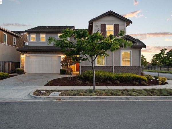 33454 Bronco Loop, Fremont, CA 94555