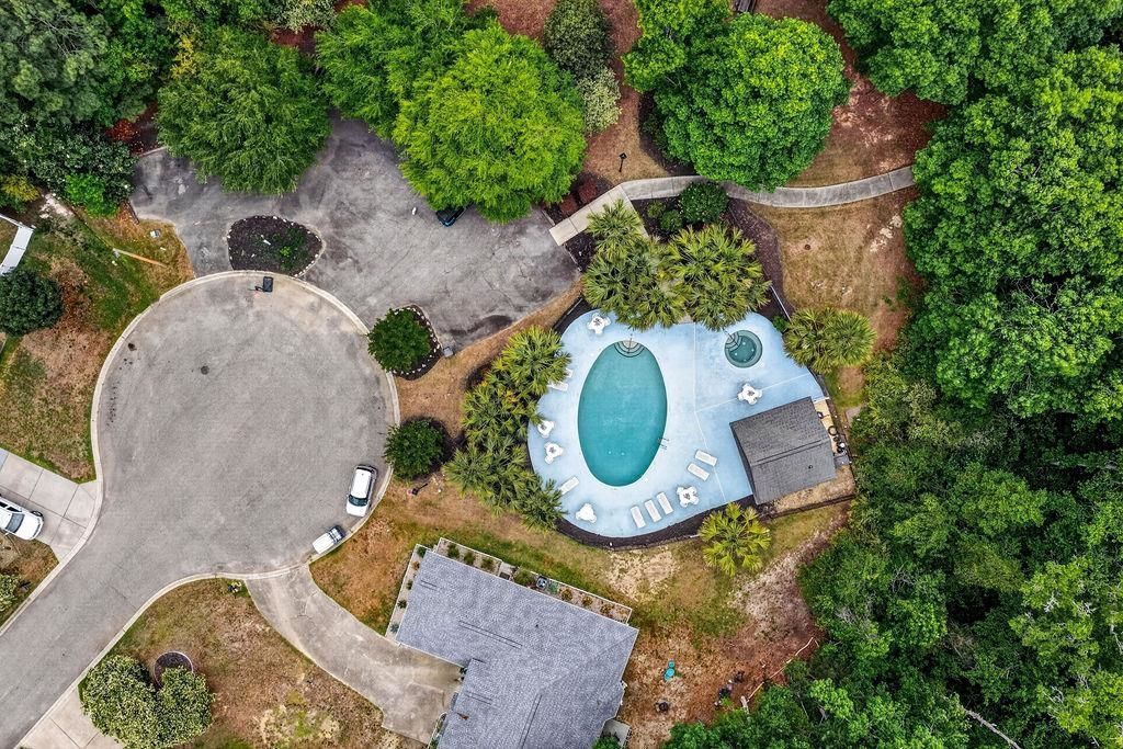 245 Colby Ct. Photo 30