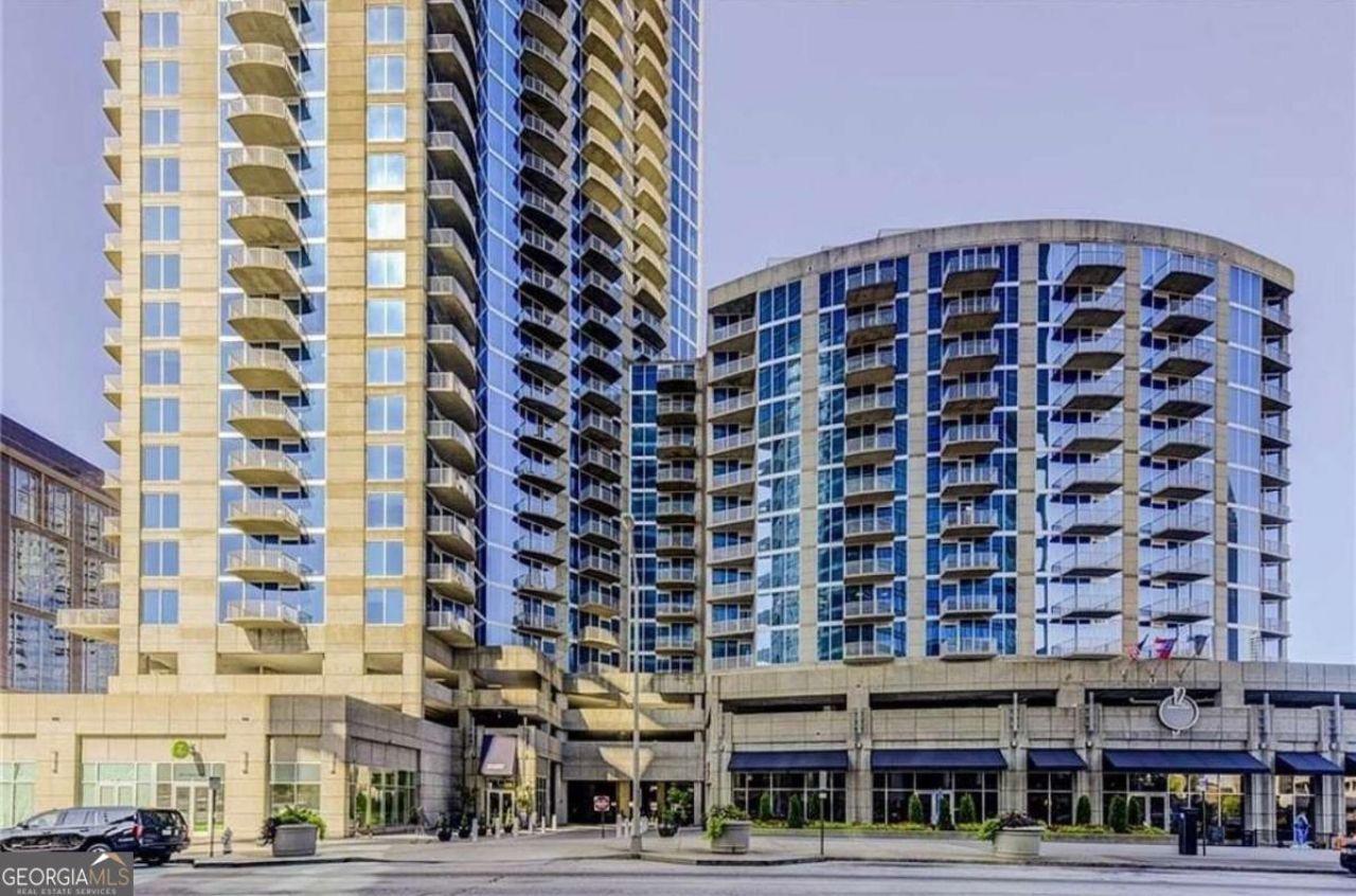 400 W Peachtree Street Nw, Unit 1610, Atlanta, GA 30308 Main Photo