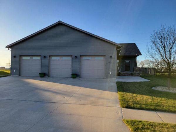 1408 W Summerwood Trail, Dilworth, MN 56529