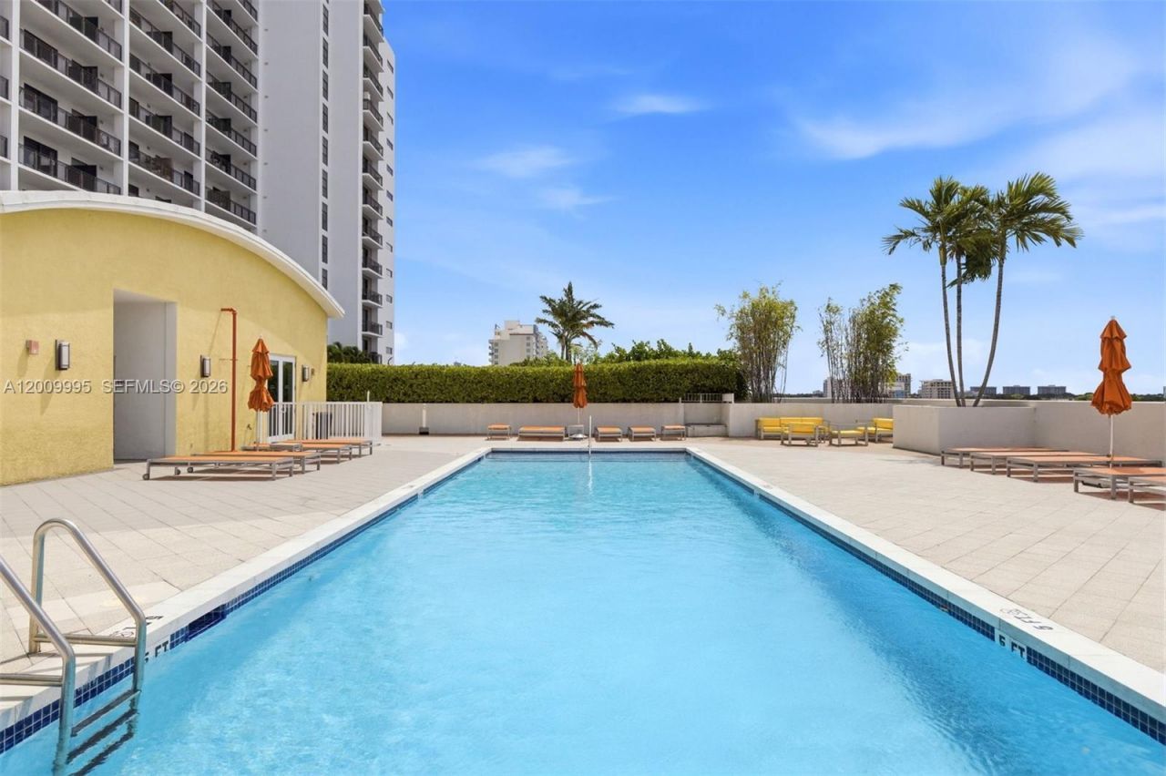 3180 Coral Way, Unit 902, Miami, FL 33145 Photo