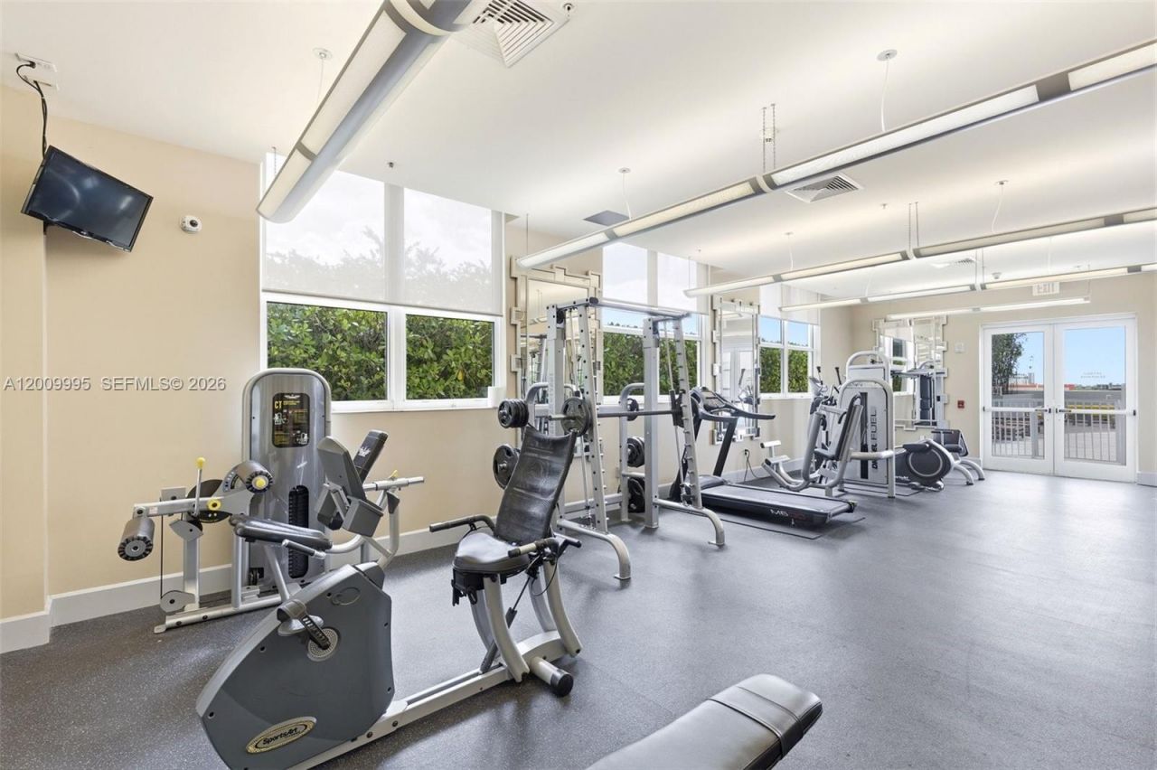 3180 Coral Way, Unit 902, Miami, FL 33145 Photo